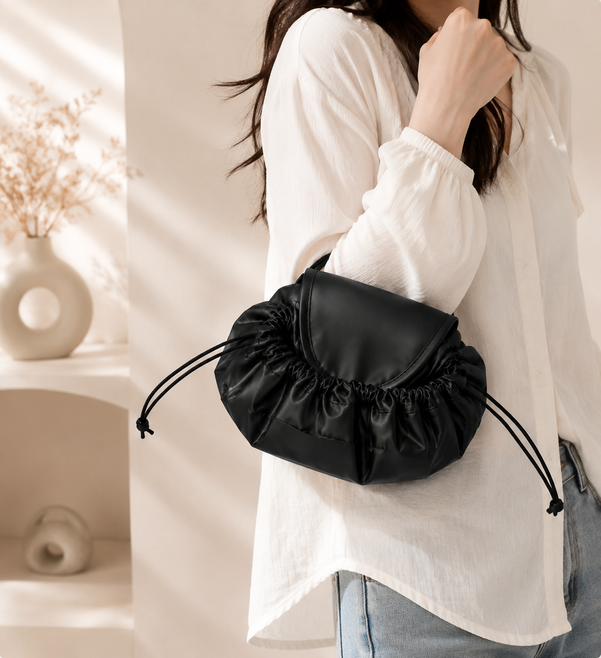 Minimalist Makeup Storage Bag🖤✨