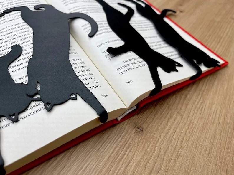 🐱📖 Cat Silhouette Bookmarks – Fun &amp; Functional Reading Companions!