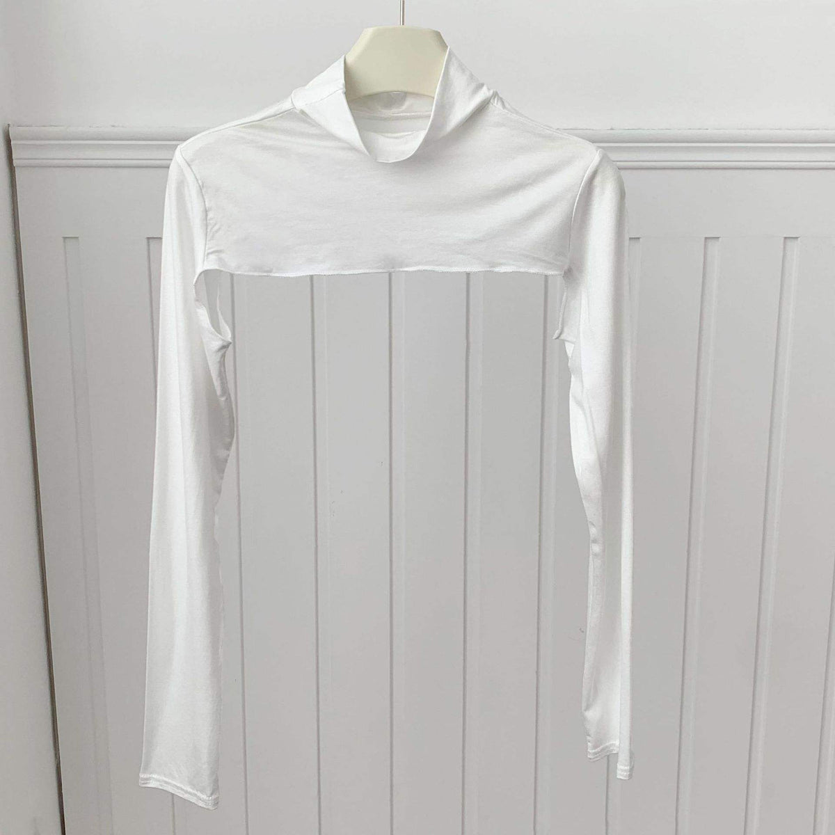 Cropped Top Inner Long Sleeves