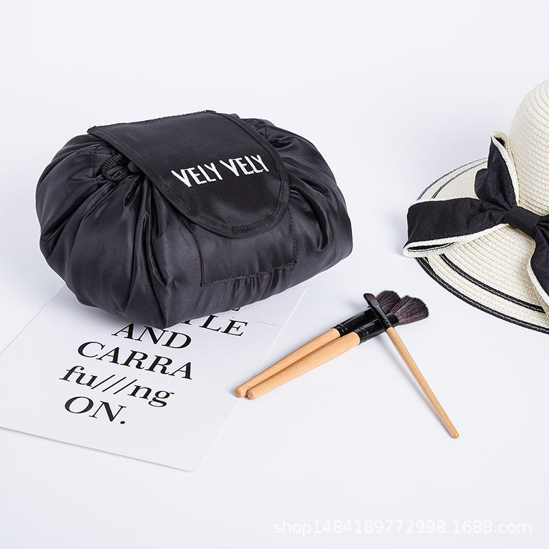 Drawstring Makeup Bag 🎀
