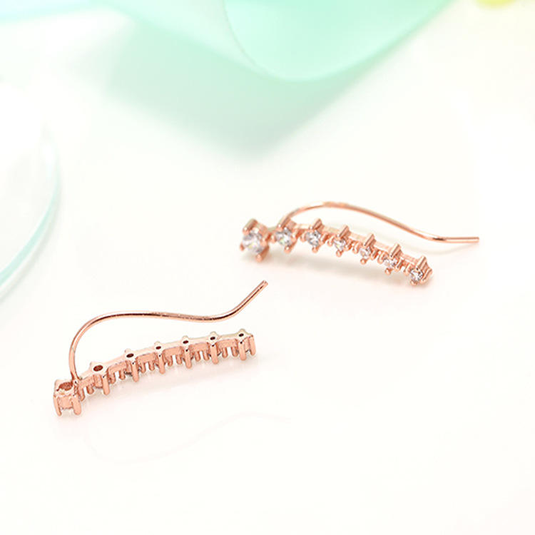✨ Elegant Crystal Ear Climber Earrings ✨