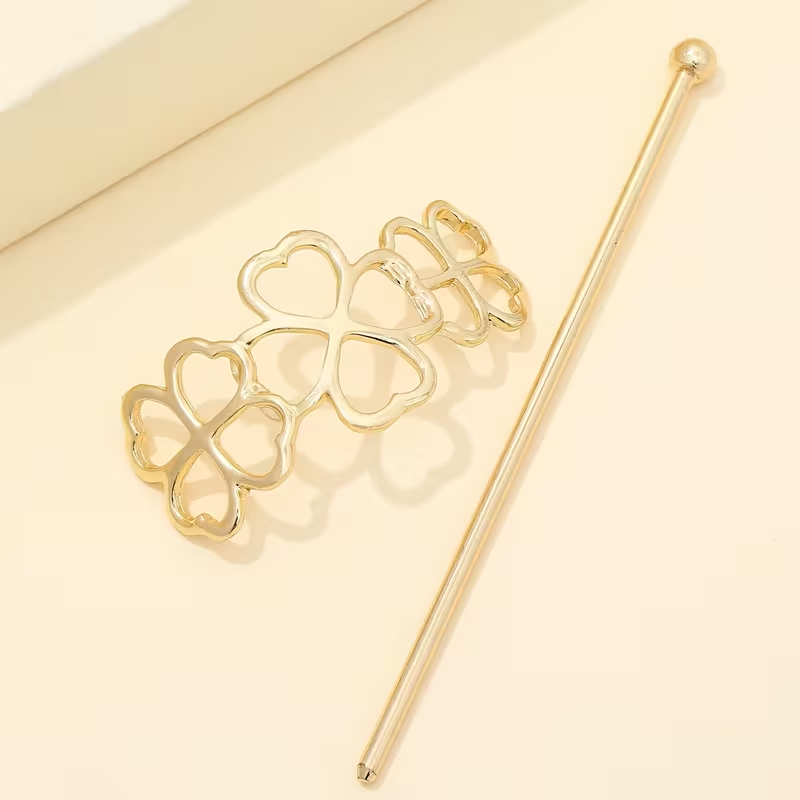 ✨ Korean Women Hair Clip – Gold Floral Design ✨